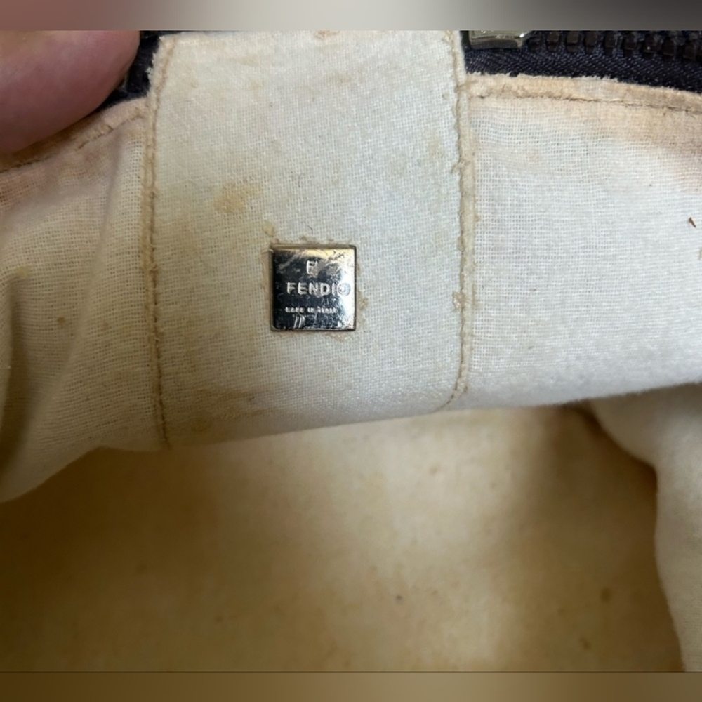 FENDI Vanity Vintage bag zucca 🤎EUC8 - Picture 9 of 16